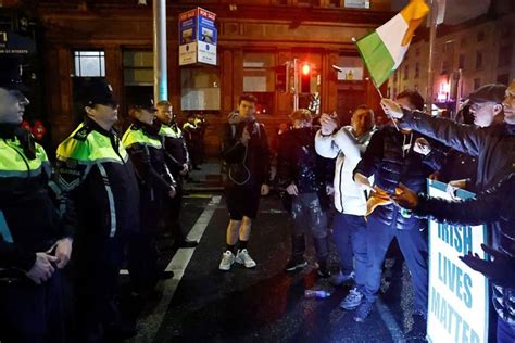 Violent Dublin protests blamed on ‘far-right ideology’ after 5 injured in knife attack